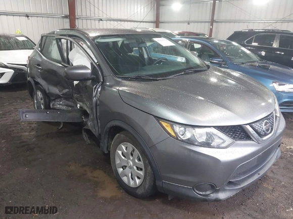 2018 Nissan Rogue Sport SV with VIN JN1BJ1CP9JW150890, listed as a IAAI auction lot 41561779 with NaN miles. Bid and sale history available at carsss.com. Image 1.