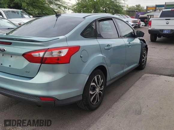2012 Ford Focus SE с VIN 1FAHP3F22CL279808, выставлен на аукционе Copart как лот 60678735 с пробегом 138 973 миль миль и Чистый • Clean title. История ставок и продаж доступна на DreamBid. Изображение 4.