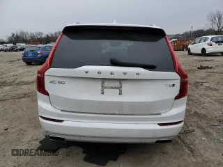2021 Volvo XC90 Momentum with VIN YV4102PK5M1764561, listed as a Copart auction lot 45925475 with 0 mi miles and Salvage Title. Bid and sale history available at carsss.com. Image 6.