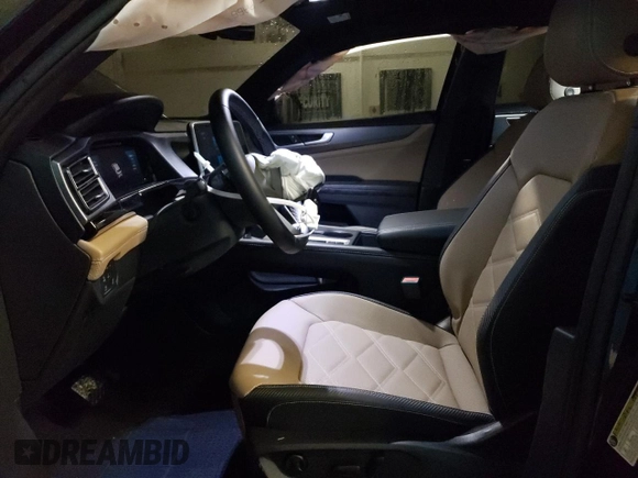 2024 Volkswagen Atlas SE with VIN 1V2LE2CA9RC248451, listed as a Copart auction lot 45288595 with 14,541 mi miles and Clean title. Bid and sale history available at DreamBid. Image 7.