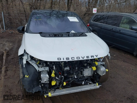 2021 Land Rover Discovery Sport S R-Dynamic with VIN SALCT2FX1MH898550, listed as a IAAI auction lot 41429948 with 89,611 mi miles. Bid and sale history available at carsss.com. Image 12.