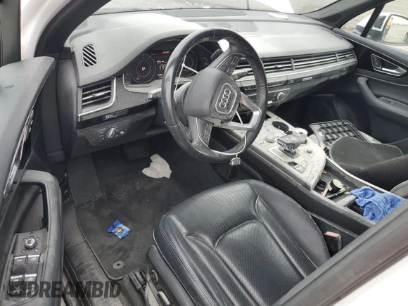 2019 Audi Q7 Premium Plus with VIN WA1LAAF70KD047717, listed as a Copart auction lot 59835635 with Not provided miles and Salvage title. Bid and sale history available at DreamBid. Image 8.