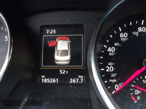 2017 Volkswagen Jetta GLI с VIN 3VW5T7AJ5HM333393, выставлен на аукционе IAAI как лот 42148596 с пробегом 185 261 миль миль и . История ставок и продаж доступна на DreamBid. Изображение 15.