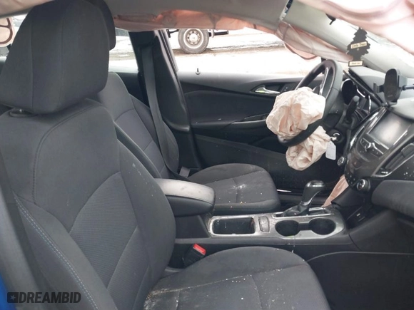 2018 Chevrolet Cruze LT with VIN 1G1BE5SM5J7240976, listed as a IAAI auction lot 41182915 with 64,630 mi miles. Bid and sale history available at carsss.com. Image 5.