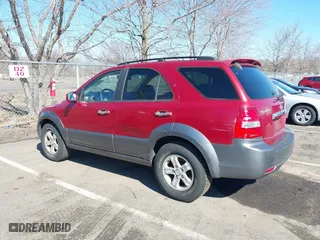 2008 Kia Sorento EX with VIN KNDJC736385860784, listed as a IAAI auction lot 41756912 with 115,103 mi miles. Bid and sale history available at carsss.com. Image 6.