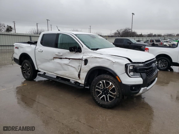 2024 Ford Ranger LARIAT with VIN 1FTER4KH0RLE32959, listed as a Copart auction lot 85358994 with 8,880 mi miles and Salvage Title. Bid and sale history available at carsss.com. Image 4.