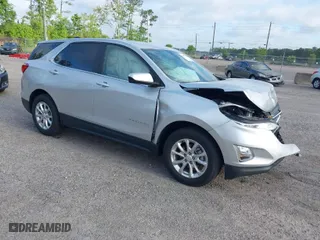 2021 Chevrolet Equinox LT with VIN 2GNAXJEV2M6162419, listed as a IAAI auction lot 41972080 with 76,444 mi miles. Bid and sale history available at carsss.com. Image 1.