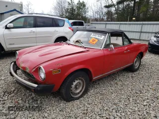 1977 FIAT 124 Spider z VIN 124CS10119615, wystawiony jako Copart lot #54527635 z przebiegiem 92 780 mil mil oraz Czysty tytuł • Clean title. Historia ofert i sprzedaży dostępna na DreamBid. Obrazek 1.