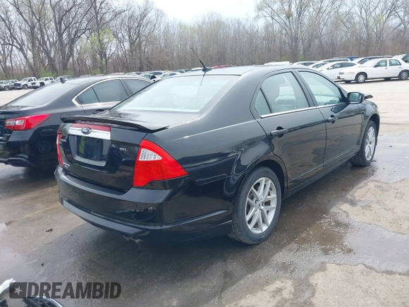 2010 Ford Fusion SEL with VIN 3FAHP0JA3AR178031, listed as a IAAI auction lot 41855366 with 199,186 mi miles. Bid and sale history available at carsss.com. Image 4.
