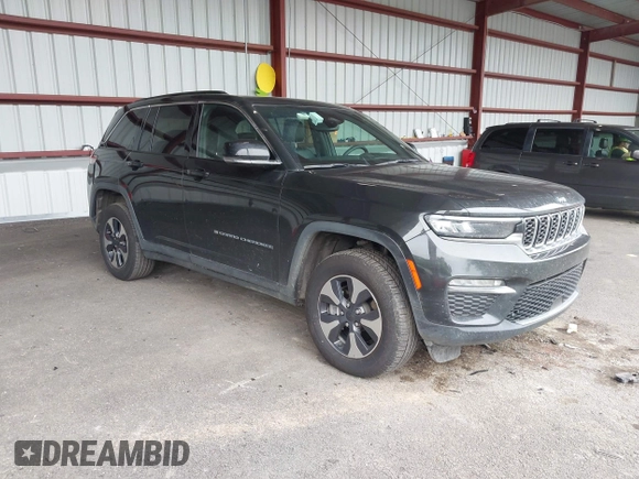2024 Jeep Grand Cherokee with VIN 1C4RJYB65RC120893, listed as a IAAI auction lot 42603156 with 41,942 mi miles and . Bid and sale history available at DreamBid. Image 1.