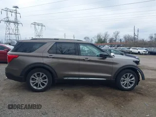 2021 Ford Explorer Limited with VIN 1FMSK8FH0MGA11135, listed as a IAAI auction lot 41912169 with 10,260 mi miles. Bid and sale history available at carsss.com. Image 13.
