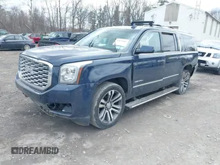 2020 GMC Yukon XL Denali with VIN 1GKS2HKJ3LR177072, listed as a IAAI auction lot 41879461 with 102,971 mi miles. Bid and sale history available at carsss.com. Image 16.