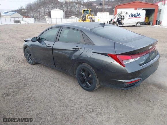 2021 Hyundai Elantra SEL with VIN 5NPLM4AG0MH019175, listed as a IAAI auction lot 41590000 with 63,345 mi miles. Bid and sale history available at carsss.com. Image 3.