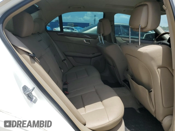 2013 Mercedes-Benz E 350 Luxury with VIN WDDHF2EB5DA704191, listed as a Copart auction lot 58959775 with 105,645 mi miles and Clean title. Bid and sale history available at DreamBid. Image 10.