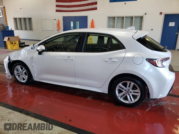2022 Toyota Corolla Hatchback SE with VIN JTND4MBE4N3182793, listed as a Copart auction lot 69609184 with 21,813 mi miles and Salvage Title. Bid and sale history available at carsss.com. Image 2.