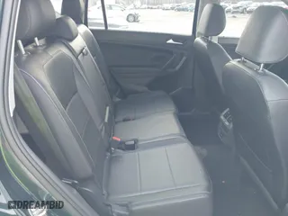 2019 Volkswagen Tiguan SE with VIN 3VV2B7AX1KM154435, listed as a IAAI auction lot 41740969 with 103,310 mi miles. Bid and sale history available at carsss.com. Image 8.