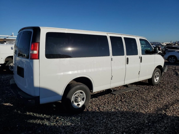 2017 Chevrolet Express Passenger LT with VIN 1GAZGPFG8H1108333, listed as a Copart auction lot 74837784 with 122,035 mi miles and Salvage Title. Bid and sale history available at carsss.com. Image 3.