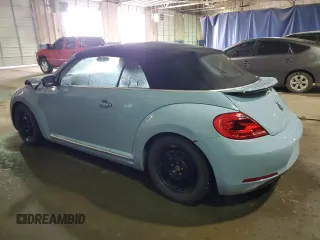 2013 Volkswagen Beetle 2.5L with VIN 3VW5X7AT5DM826359, listed as a Copart auction lot 47167015 with 111,532 mi miles and Clean title. Bid and sale history available at DreamBid. Image 2.