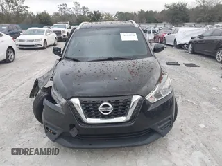 2019 Nissan Kicks S with VIN 3N1CP5CU3KL478152, listed as a IAAI auction lot 41561290 with 36,242 mi miles. Bid and sale history available at carsss.com. Image 12.