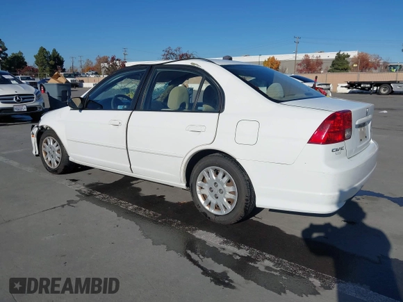 2004 Honda Civic LX with VIN 2HGES16574H586644, listed as a IAAI auction lot 40991883 with 199,336 mi miles. Bid and sale history available at carsss.com. Image 3.