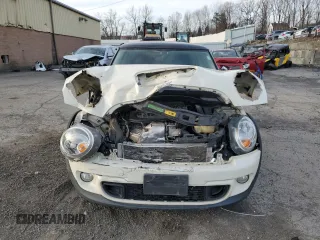 2011 MINI Hardtop S with VIN WMWSV3C54BTY14010, listed as a Copart auction lot 50754225 with 69,852 mi miles and Salvage Title. Bid and sale history available at DreamBid. Image 5.