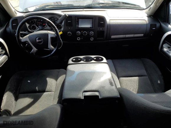 2009 GMC Sierra 1500 SLE with VIN 2GTEK29J691125786, listed as a Copart auction lot 46041235 with 240,433 mi miles and Non Repairable. Bid and sale history available at carsss.com. Image 8.