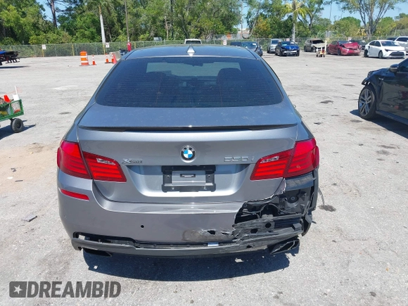 2013 BMW 5 Series 550i xDrive with VIN WBAFU9C54DDY72137, listed as a IAAI auction lot 41794124 with 58,647 mi miles and . Bid and sale history available at carsss.com. Image 16.