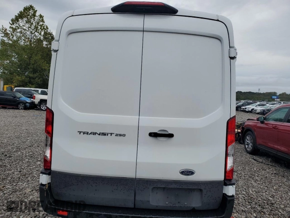 2023 Ford Transit Cargo with VIN 1FTBR1C86PKA11637, listed as a Copart auction lot 72097344 with 26,293 mi miles and Salvage Title. Bid and sale history available at DreamBid. Image 6.