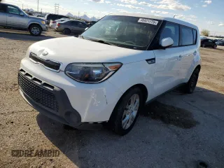 2015 Kia Soul + with VIN KNDJP3A52F7182005, listed as a Copart auction lot 48821775 with 163,209 mi miles and Clean Title. Bid and sale history available at carsss.com. Image 1.