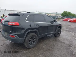 2017 Jeep Cherokee Limited with VIN 1C4PJMDB7HW599633, listed as a IAAI auction lot 42276581 with 169,865 mi miles and . Bid and sale history available at DreamBid. Image 4.
