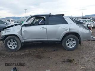 2022 Toyota 4Runner SR5 with VIN JTEMU5JR1N6008575, listed as a IAAI auction lot 41158760 with Not provided miles and . Bid and sale history available at DreamBid. Image 14.