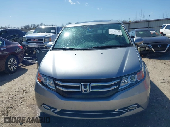 2016 Honda Odyssey Touring Elite with VIN 5FNRL5H96GB090653, listed as a IAAI auction lot 41720195 with 68,969 mi miles. Bid and sale history available at carsss.com. Image 12.