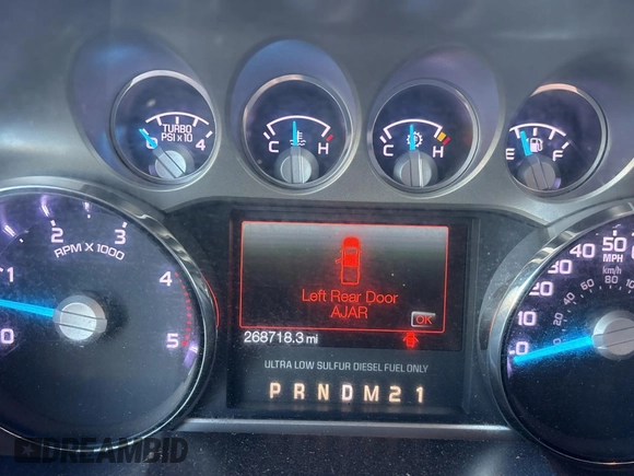 2012 Ford F-250 XL with VIN 1FT7W2BT8CEA23601, listed as a Copart auction lot 47687535 with 268,718 mi miles and Clean title. Bid and sale history available at DreamBid. Image 8.