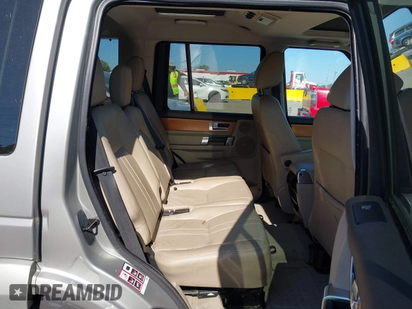 2012 Land Rover LR4 HSE with VIN SALAG2D44CA651163, listed as a IAAI auction lot 42619425 with 141,197 mi miles and . Bid and sale history available at DreamBid. Image 8.