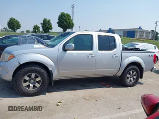 2011 Nissan Frontier Pro-4X с VIN 1N6AD0EV0BC415542, выставлен на аукционе IAAI как лот 42455036 с пробегом 153 099 миль миль и . История ставок и продаж доступна на DreamBid. Изображение 14.