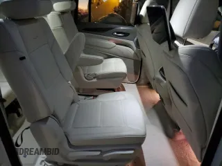 2024 Cadillac Escalade ESV 4WD Premium Luxury Platinum z VIN 1GYS4MKL5RR266838, wystawiony jako Copart lot #41866695 z przebiegiem 7 147 mil mil oraz Szkoda całkowita • Salvage title. Historia ofert i sprzedaży dostępna na DreamBid. Obrazek 11.
