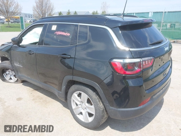 2022 Jeep Compass Latitude with VIN 3C4NJCBB6NT229649, listed as a IAAI auction lot 42110664 with 19,866 mi miles and . Bid and sale history available at DreamBid. Image 3.