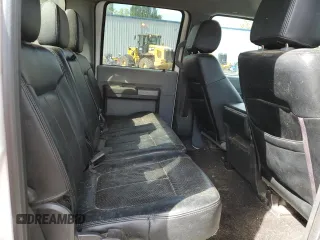 2012 Ford F-350 Platinum z VIN 1FT7W3B61CEB01488, wystawiony jako Copart lot #57675365 z przebiegiem 450 605 mil mil oraz Szkoda całkowita • Salvage title. Historia ofert i sprzedaży dostępna na DreamBid. Obrazek 10.