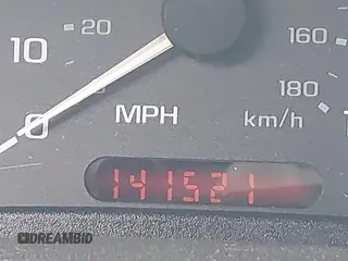 2002 Chevrolet Cavalier with VIN 1G1JC524X27135806, listed as a IAAI auction lot 41632723 with 141,521 mi miles and . Bid and sale history available at DreamBid. Image 7.