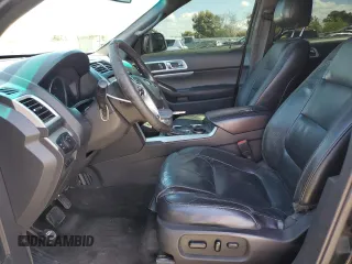 2013 Ford Explorer XLT z VIN 1FM5K7D97DGA34348, wystawiony jako Copart lot #56714925 z przebiegiem 105 055 mil mil oraz Szkoda całkowita • Salvage title. Historia ofert i sprzedaży dostępna na DreamBid. Obrazek 7.