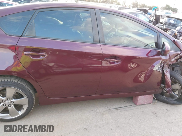 2013 Toyota Prius One with VIN JTDKN3DU5D5625589, listed as a IAAI auction lot 41527206 with 153,411 mi miles. Bid and sale history available at carsss.com. Image 13.
