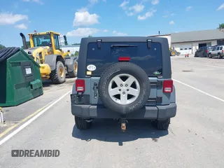 2015 Jeep Wrangler Unlimited Freedom с VIN 1C4BJWDG6FL639510, выставлен на аукционе IAAI как лот 42709305 с пробегом 122 266 миль миль и . История ставок и продаж доступна на DreamBid. Изображение 16.