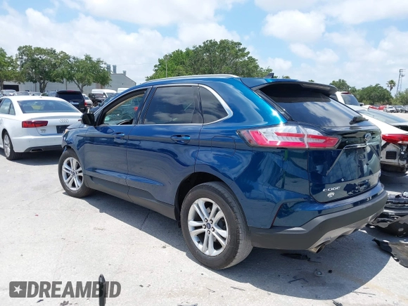 2020 Ford Edge SEL z VIN 2FMPK3J94LBB45306, wystawiony jako IAAI lot #39398218 z przebiegiem 59 807 mil mil oraz . Historia ofert i sprzedaży dostępna na DreamBid. Obrazek 3.