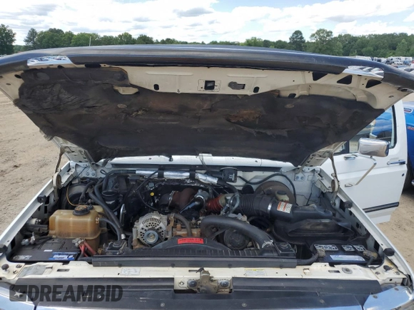 1997 Ford F-350 с VIN 1FTJW36F5VEA76761, выставлен на аукционе Copart как лот 56678865 с пробегом 156 329 миль миль и Чистый • Clean title. История ставок и продаж доступна на DreamBid. Изображение 11.