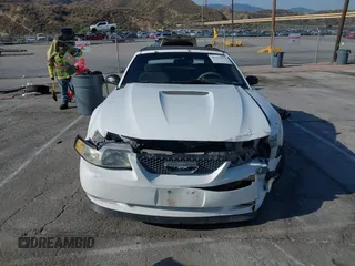 2000 Ford Mustang with VIN 1FAFP4441YF251618, listed as a IAAI auction lot 42439813 with 197,178 mi miles and . Bid and sale history available at DreamBid. Image 12.