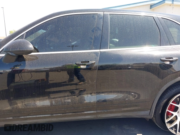 2014 Porsche Cayenne with VIN WP1AA2A23ELA09728, listed as a IAAI auction lot 42289887 with 153,533 mi miles and . Bid and sale history available at DreamBid. Image 14.