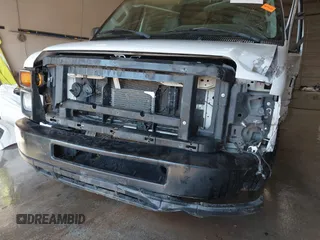 2011 Ford Econoline Cargo Commercial with VIN 1FTNS1EW0BDA60746, listed as a IAAI auction lot 41346661 with 117,363 mi miles. Bid and sale history available at carsss.com. Image 18.