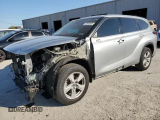 2021 Toyota Highlander L z VIN 5TDZZRAH8MS519595, wystawiony jako Copart lot #47813345 z przebiegiem 83 506 mil mil oraz Nie do naprawy • Non repairable. Historia ofert i sprzedaży dostępna na DreamBid. Obrazek 1.