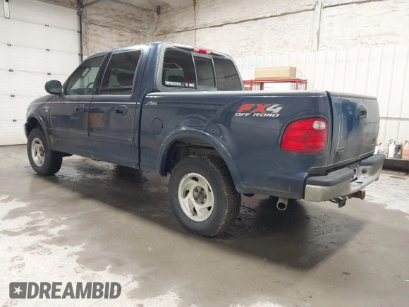 2003 Ford F-150 XLT z VIN 1FTRW08L73KC11631, wystawiony jako IAAI lot #42673130 z przebiegiem 188 945 mil mil oraz . Historia ofert i sprzedaży dostępna na DreamBid. Obrazek 3.