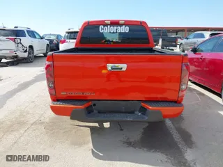2009 Chevrolet Colorado LT w/1LT with VIN 1GCCS139598102271, listed as a IAAI auction lot 41706440 with 211,551 mi miles. Bid and sale history available at carsss.com. Image 16.